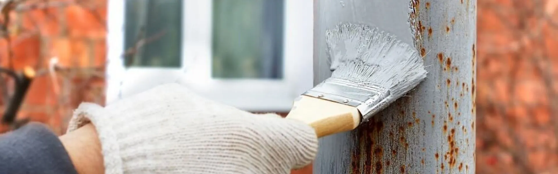 Rust Kavach being applied on metal surface